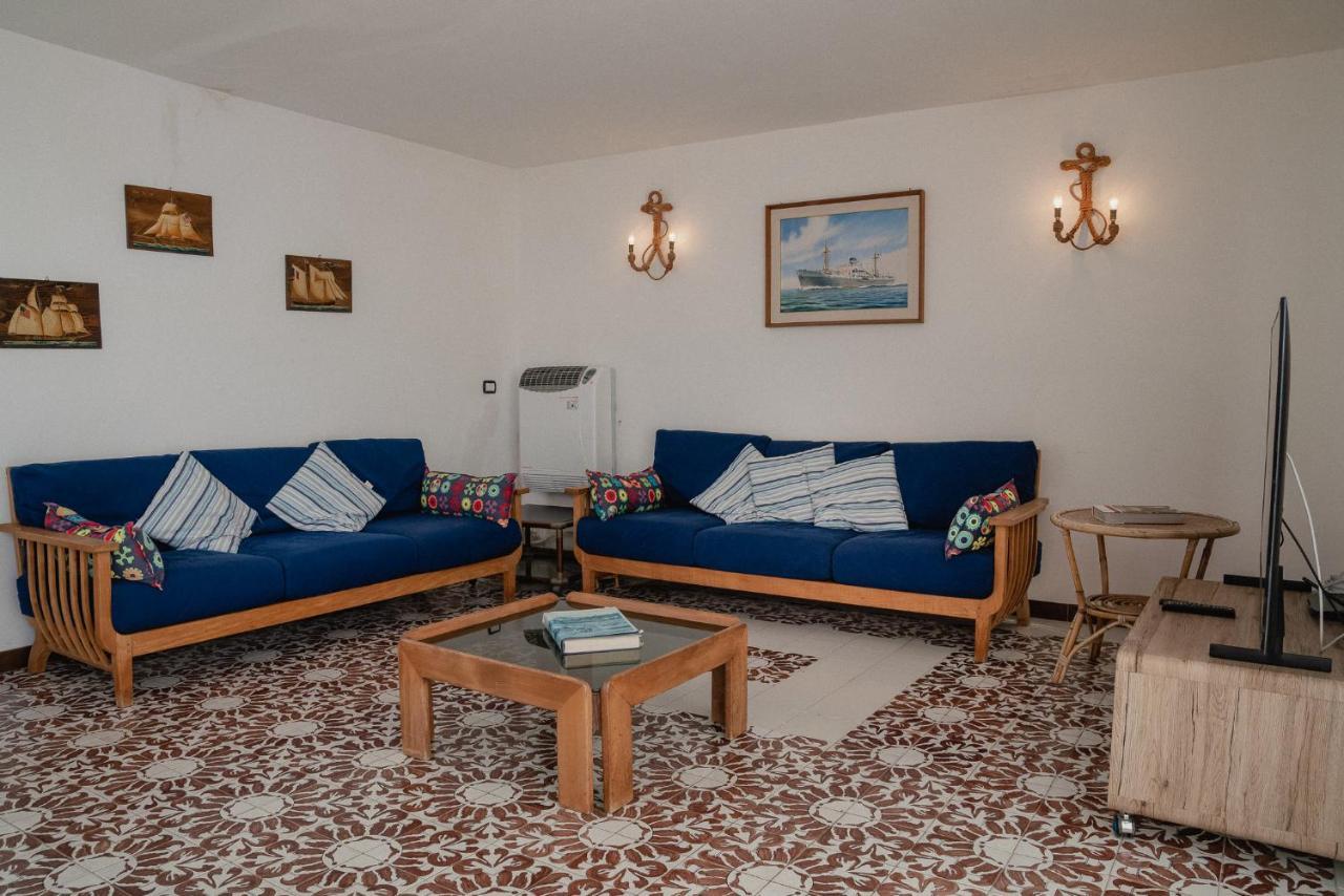 Be Your Home - Appartamento 4 Camere Sul Mare Scesa Al Mare Privata Santa Marinella Exterior foto