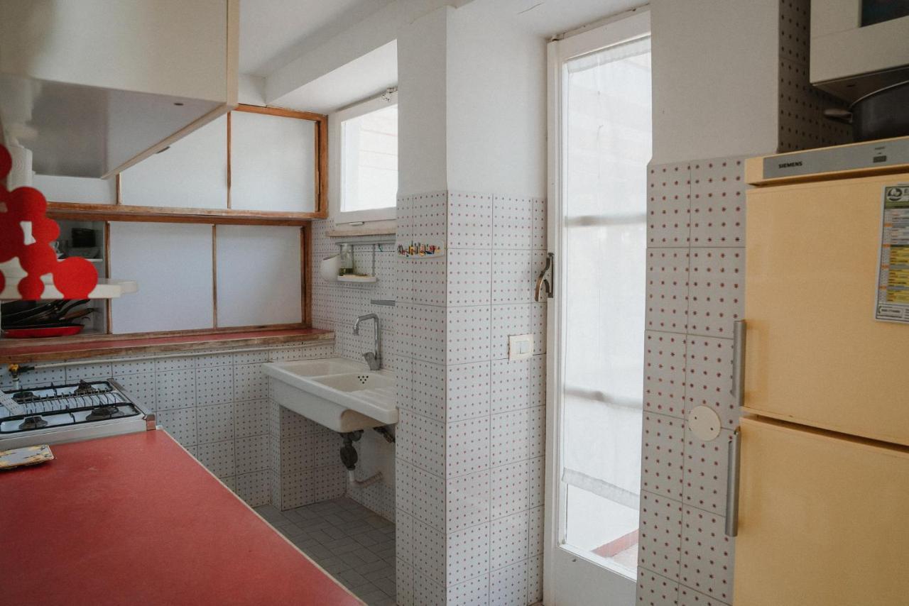 Be Your Home - Appartamento 4 Camere Sul Mare Scesa Al Mare Privata Santa Marinella Exterior foto