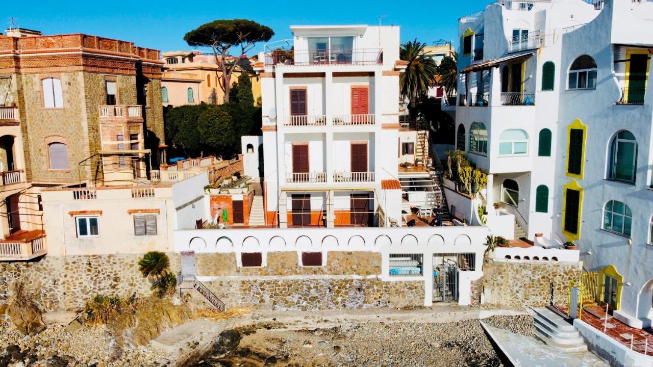 Be Your Home - Appartamento 4 Camere Sul Mare Scesa Al Mare Privata Santa Marinella Exterior foto