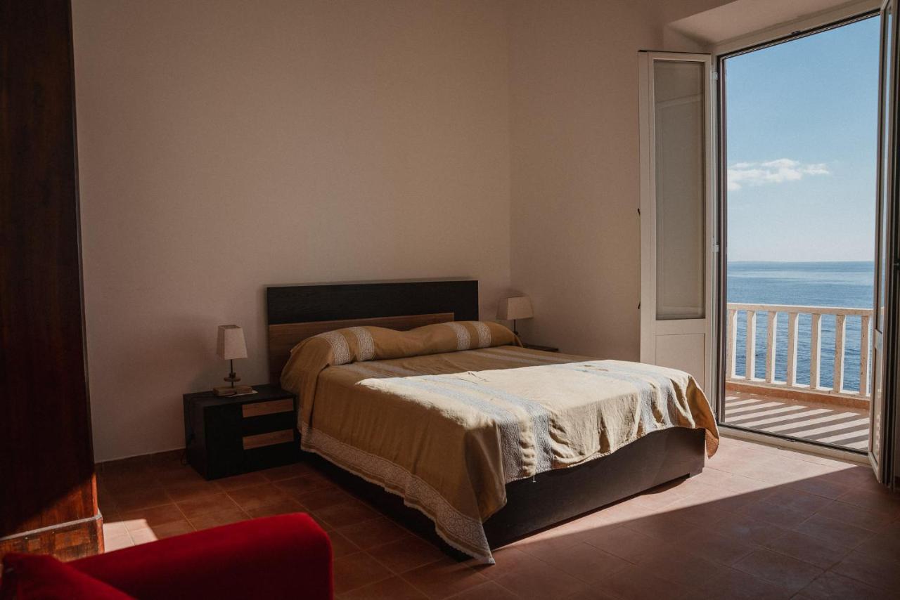Be Your Home - Appartamento 4 Camere Sul Mare Scesa Al Mare Privata Santa Marinella Exterior foto