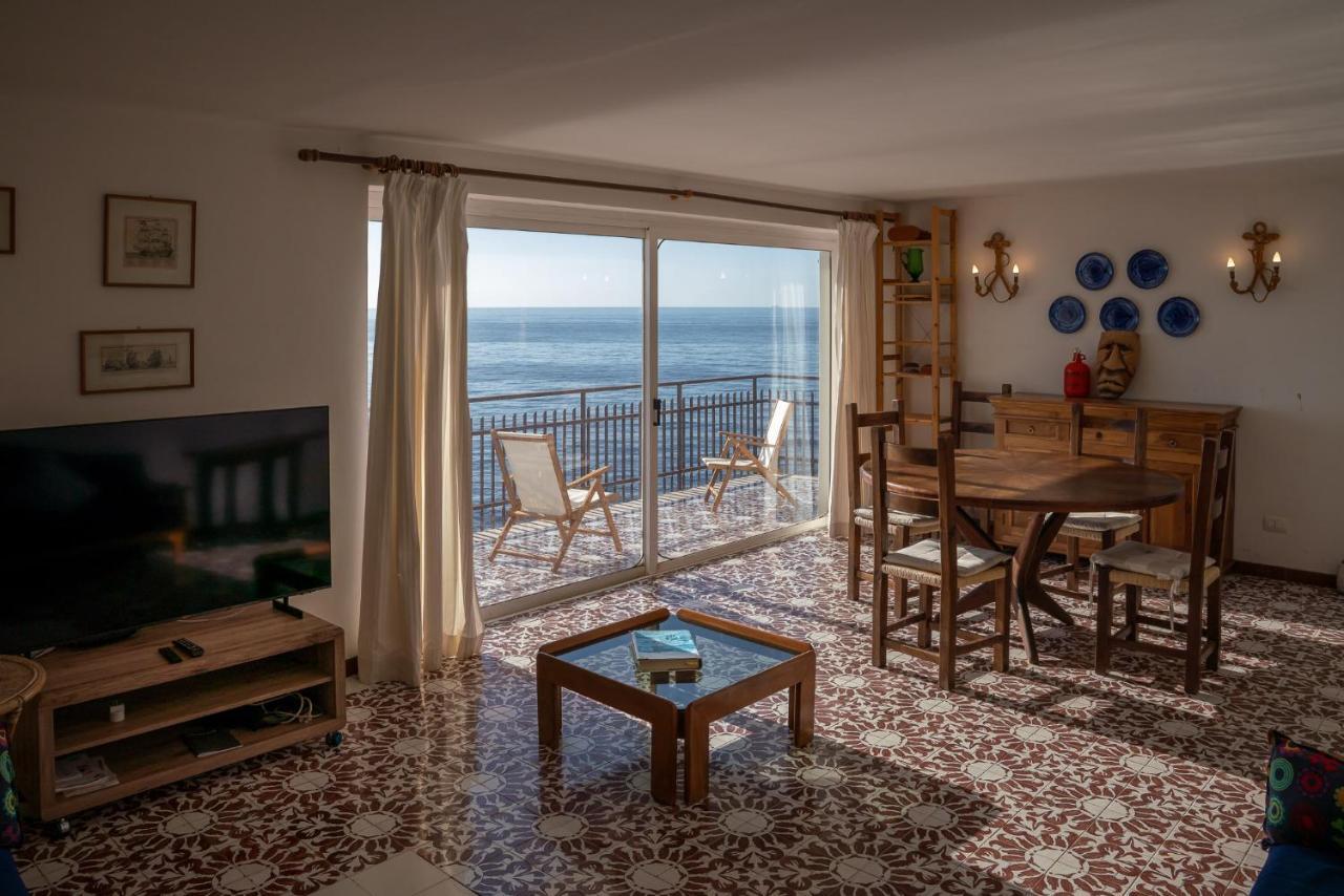 Be Your Home - Appartamento 4 Camere Sul Mare Scesa Al Mare Privata Santa Marinella Exterior foto